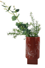 Load image into Gallery viewer, Maroon Leaf Vase
